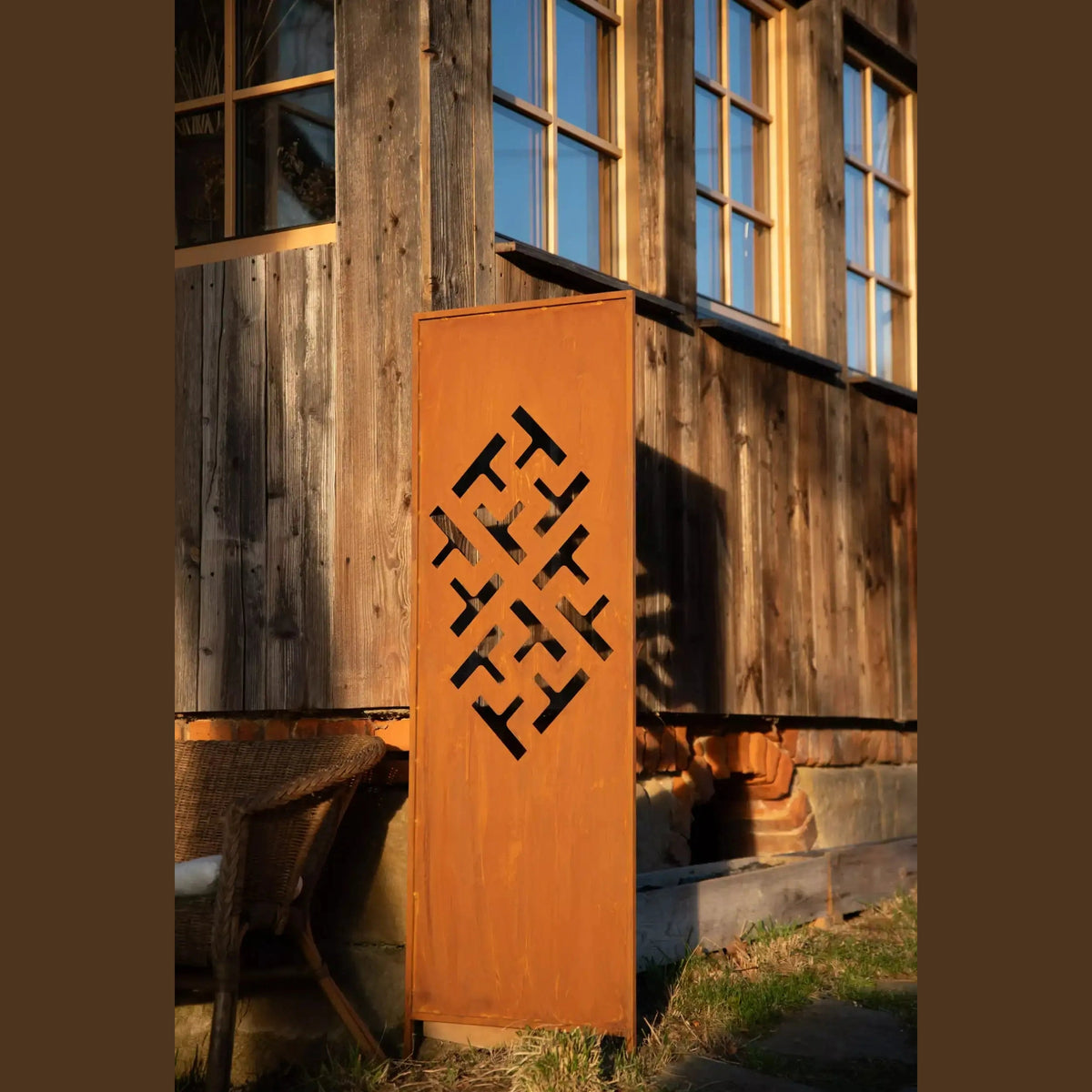 Panel Ogrodowy z Geometrycznym Wzorem - Rdzewiona Stal, 160 cm - zdjęcie 4 - Kapaga
