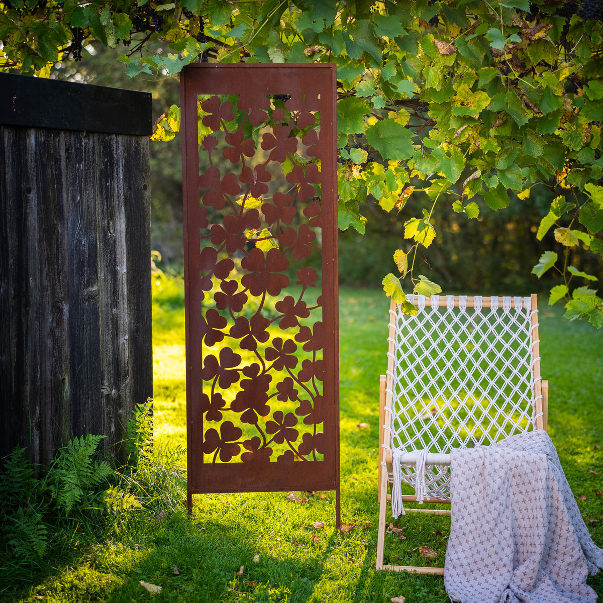 Panel ogrodowy Corten - Parawan z koniczyną (wersja z ramką) - 160 x 50 cm