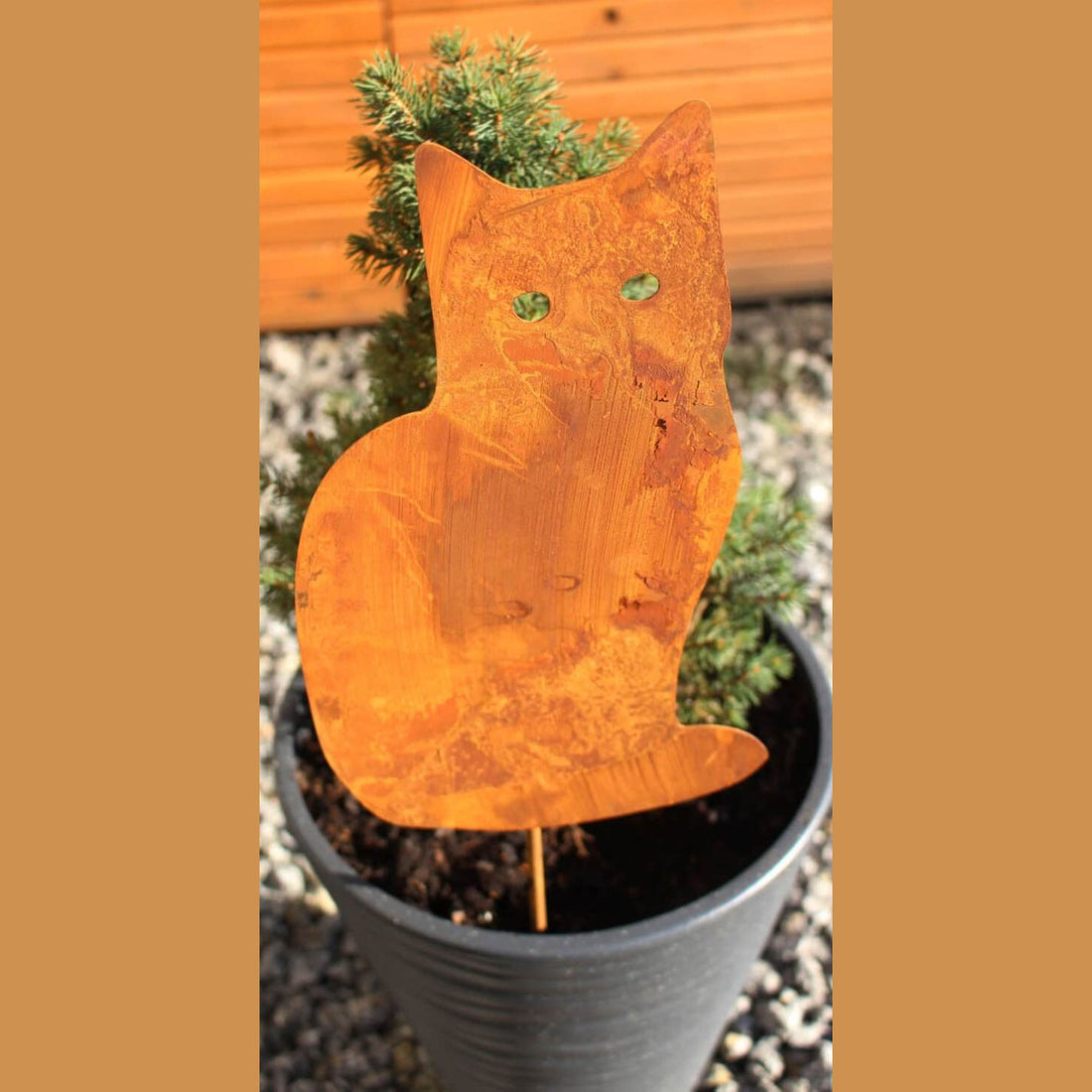 Figurka Kota do Donicy Ogrodowej - Metalowa Dekoracja Corten Rdza z Motywem Kwiatowym - Kapaga