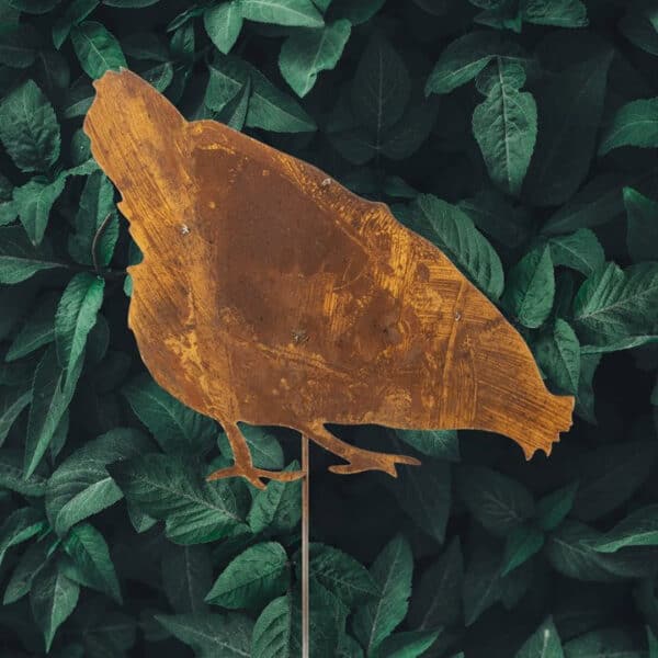 Figurka Kury z Metalu na Piku - Rustykalna Ozdoba Ogrodowa Corten - zdjęcie 3 - Kapaga