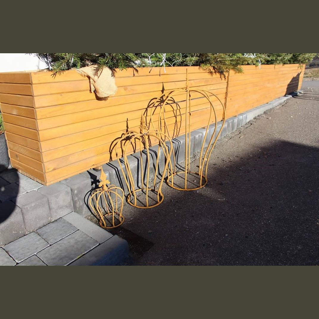 Korona Corten 30 cm - Metalowa Dekoracja Ogrodowa Królowej i Króla, Metaloplastyka do Ogrodu - zdjęcie 3 - Kapaga
