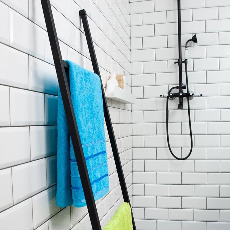 Elegancka Drabinka Łazienkowa - Czarne Stalowe Wykończenie, Dostępna w Długości 140 cm i 120 cm - zdjęcie 6 - Kapaga