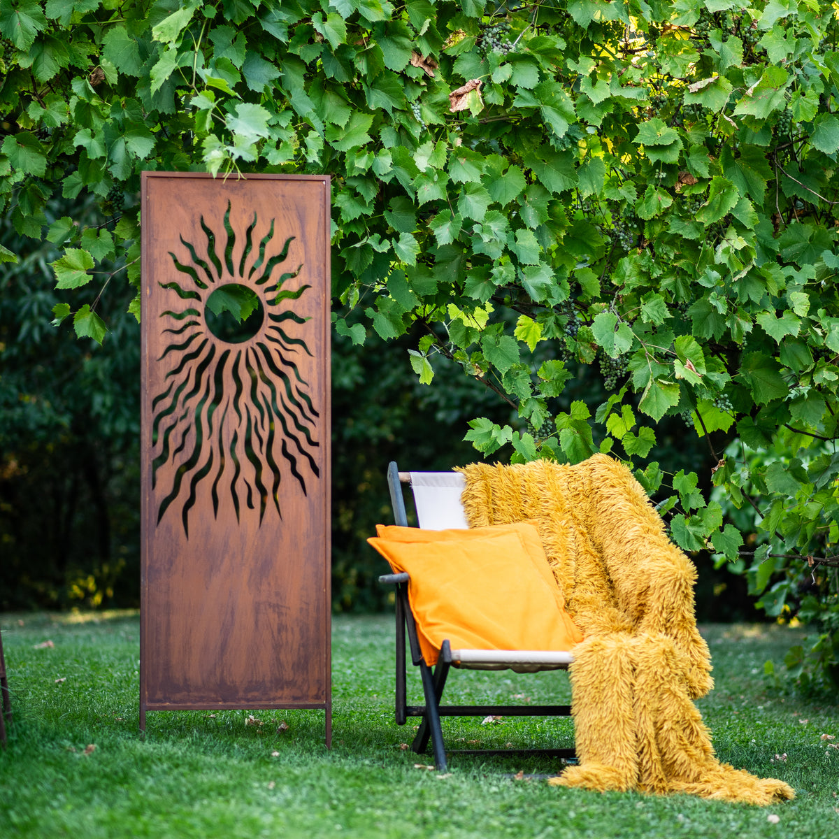 Panel ogrodowy Corten - Parawan z słońcem - 160 x 50 cm